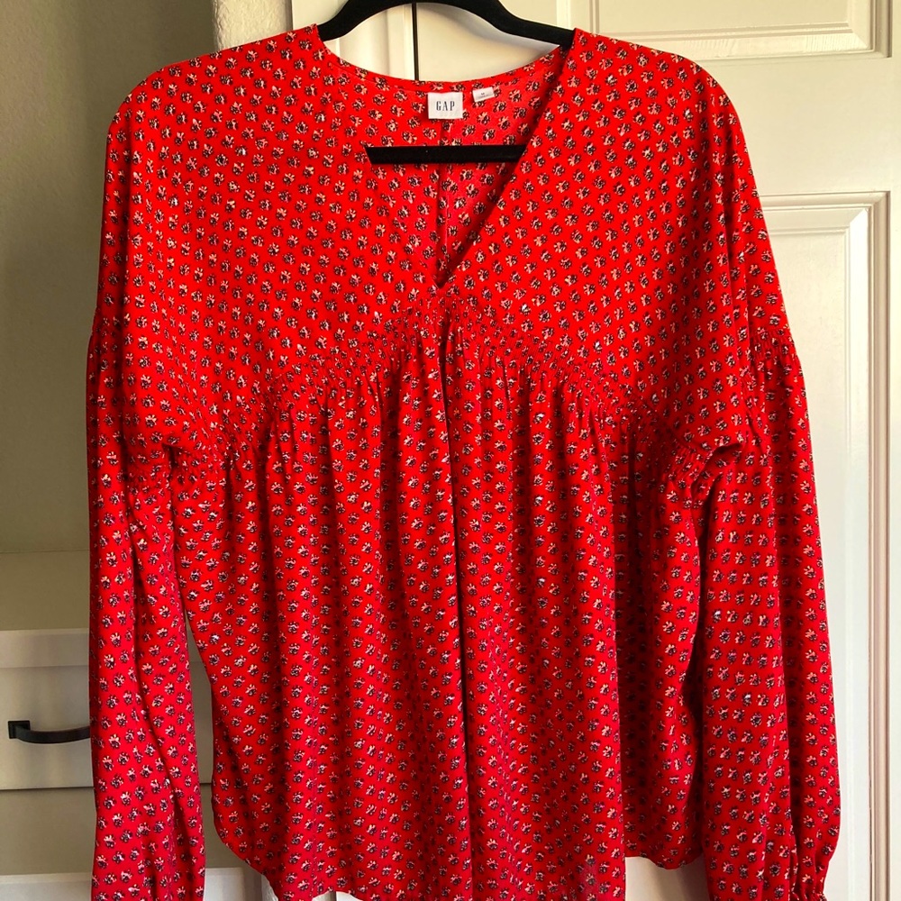 V-Neck Red Floral